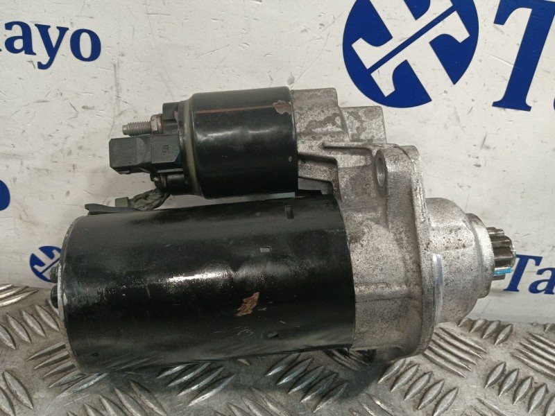 Recambio de motor arranque para volkswagen golf iv berlina (1j1) referencia OEM IAM 02A911024  