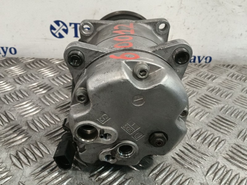 Recambio de compresor aire acondicionado para volkswagen golf iv (1j1) 1.6 16v referencia OEM IAM 5060310990  