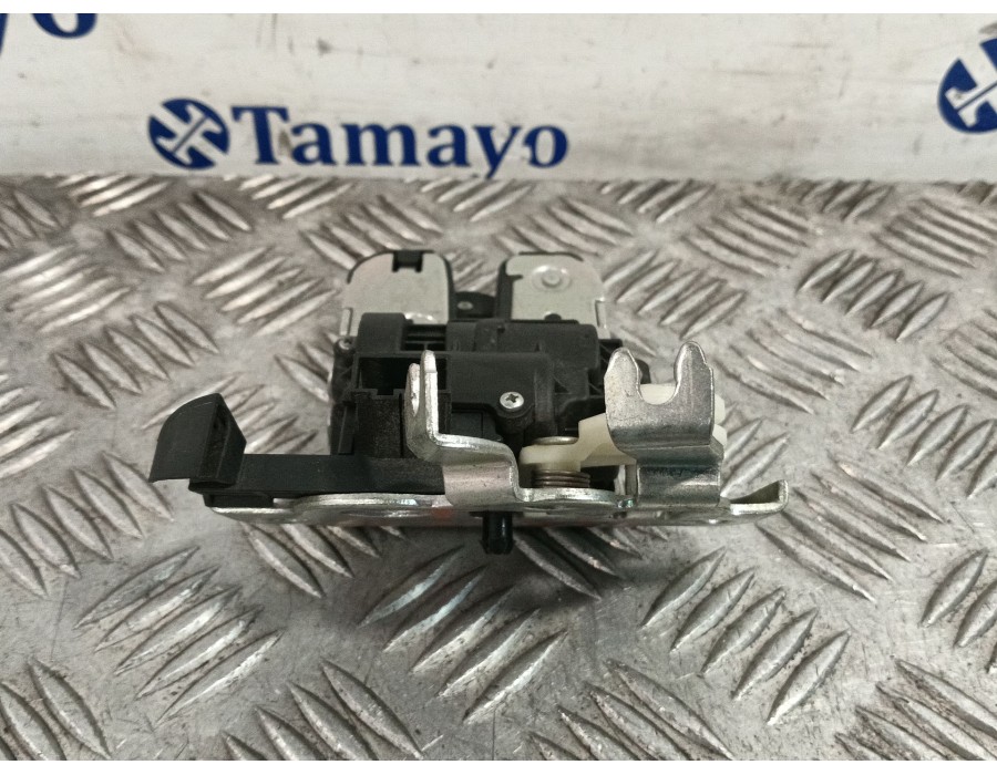 Recambio de cerradura maletero / porton para audi a3 sportback (8p) 2.0 tdi referencia OEM IAM 8K9827505A  