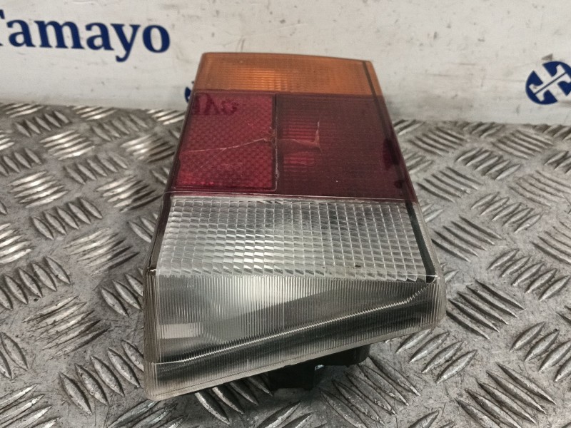 Recambio de piloto trasero derecho para volkswagen golf cabrio 1.8 referencia OEM IAM 171945096  