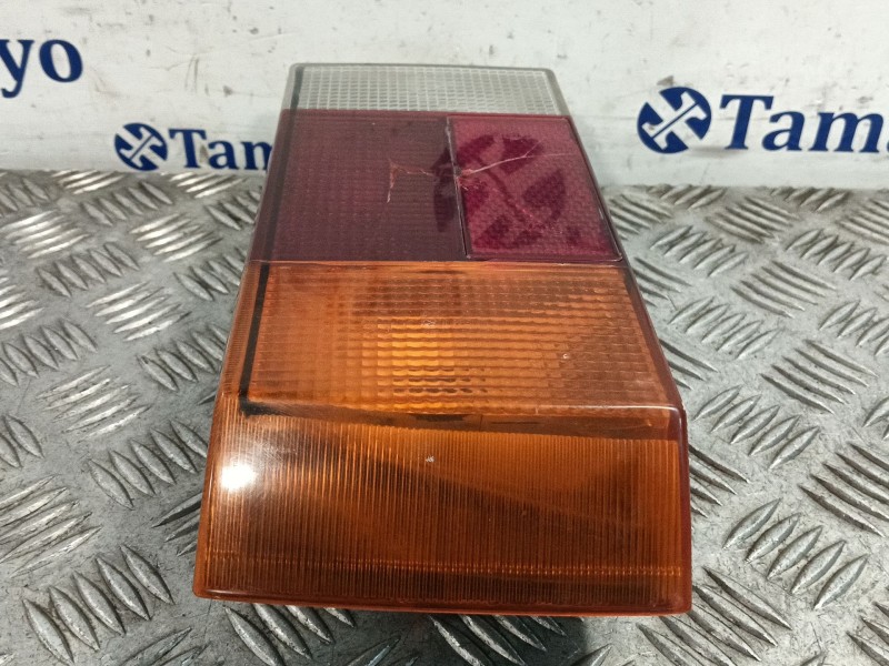 Recambio de piloto trasero derecho para volkswagen golf cabrio 1.8 referencia OEM IAM 171945096  