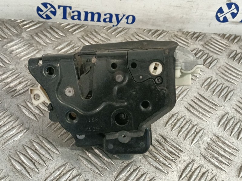 Recambio de cerradura puerta delantera derecha para audi a3 sportback (8p) 2.0 tdi referencia OEM IAM 4F1837016  