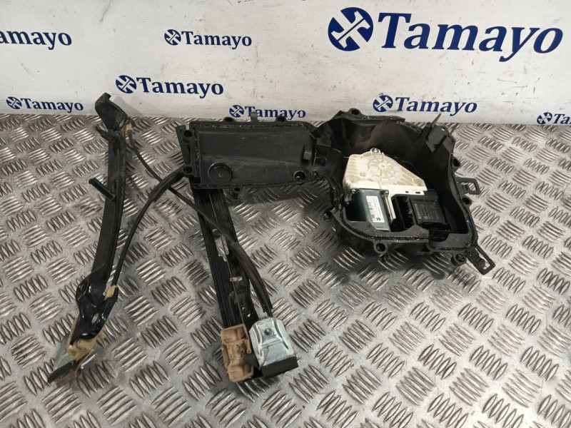 Recambio de elevalunas delantero derecho para seat leon (1p1) fr hatchback referencia OEM IAM 1P0867436  