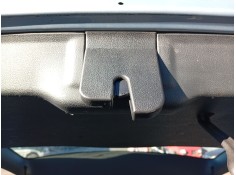 Recambio de cerradura maletero / porton para skoda yeti (5l) 1.2 tsi referencia OEM IAM 5L6827505B  