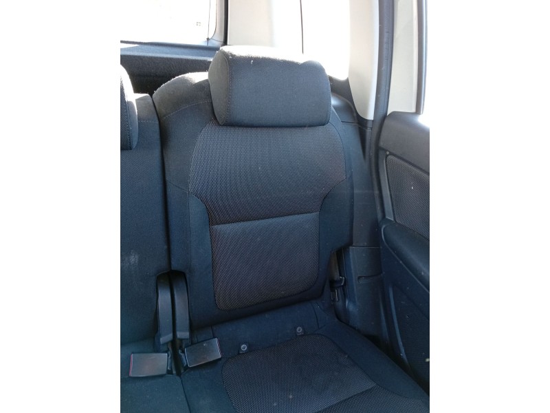 Recambio de cinturon seguridad trasero izquierdo para skoda yeti (5l) 1.2 tsi referencia OEM IAM 5L6857447ARAA  