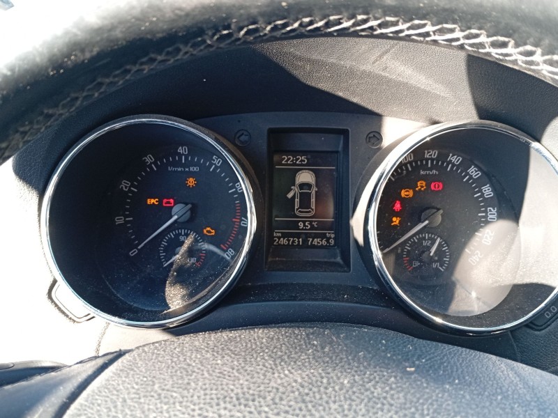 Recambio de cuadro instrumentos para skoda yeti (5l) 1.2 tsi referencia OEM IAM   