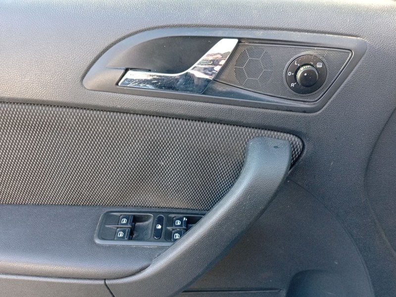 Recambio de mando elevalunas delantero izquierdo para skoda yeti (5l) 1.2 tsi referencia OEM IAM 1Z0959858BREH  