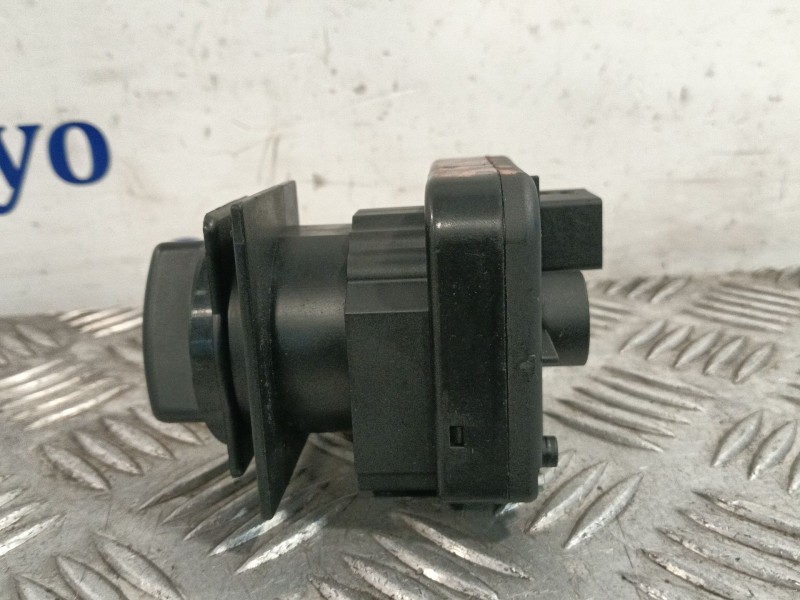 Recambio de mando luces para mercedes-benz clase b (w245) 2.0 cdi cat referencia OEM IAM 1695451004 32220101 