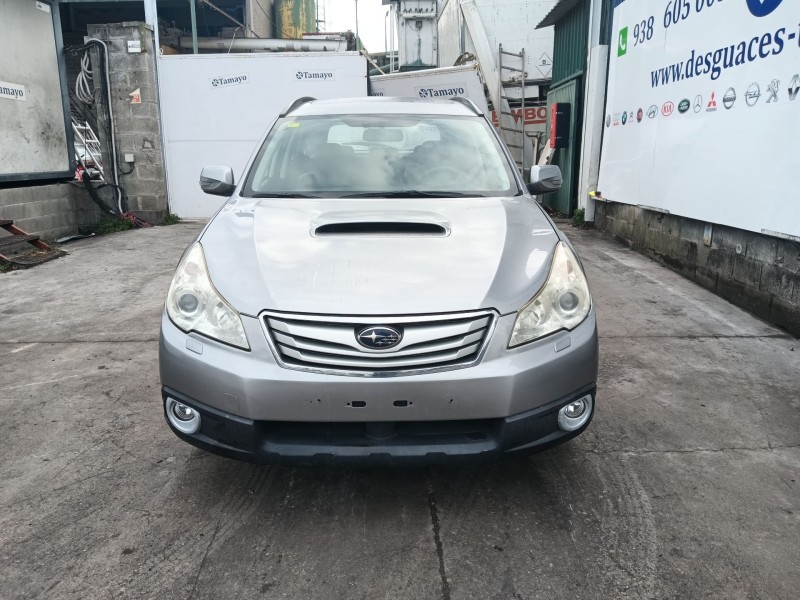 subaru legacy v (bm) del año 2010