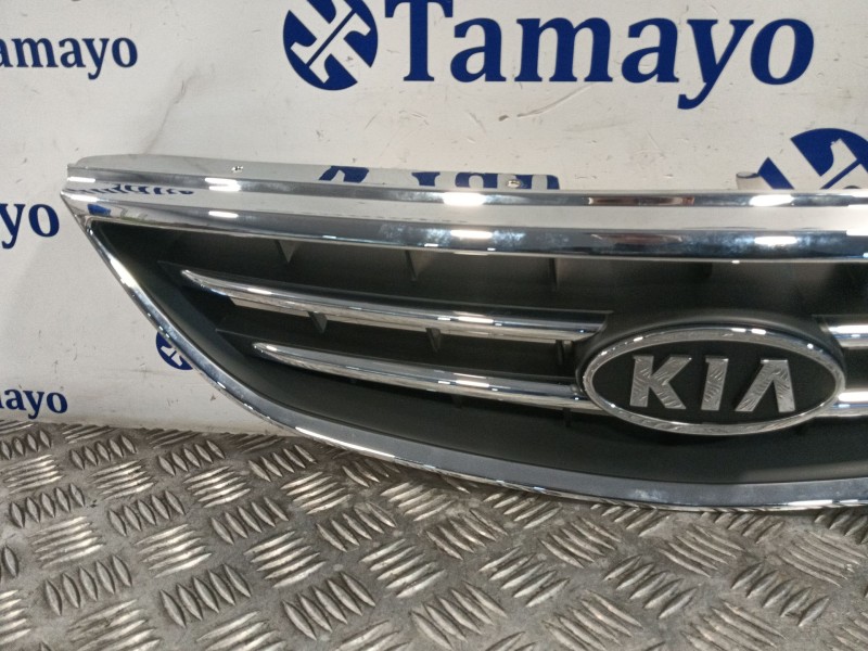 Recambio de rejilla delantera para kia carens i monospace (fc, fj) 2.0 cvvt referencia OEM IAM   