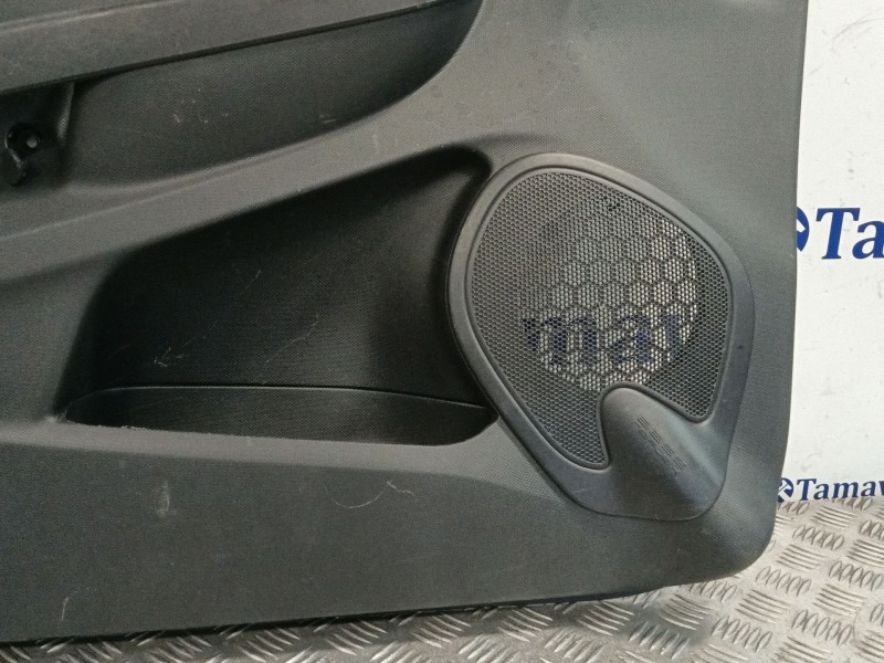 Recambio de guarnecido puerta delantera izquierda para renault clio iv referencia OEM IAM 8090184552R 1135264X 
