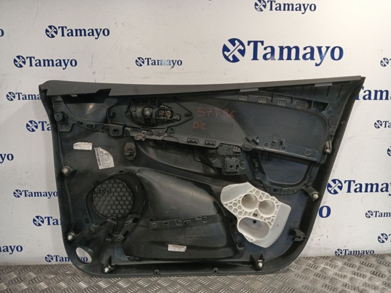 Recambio de guarnecido puerta delantera izquierda para renault clio iv referencia OEM IAM 8090184552R 1135264X 