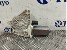 Recambio de motor elevalunas delantero izquierdo para mercedes-benz clase b (w245) 2.0 cdi cat referencia OEM IAM A1698201542 99
