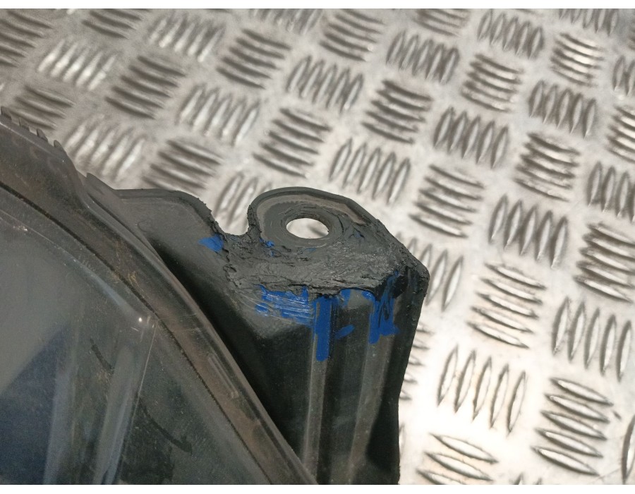Recambio de faro derecho para opel astra h gtc (a04) 1.7 cdti (l08) referencia OEM IAM 03834726 4421140R 