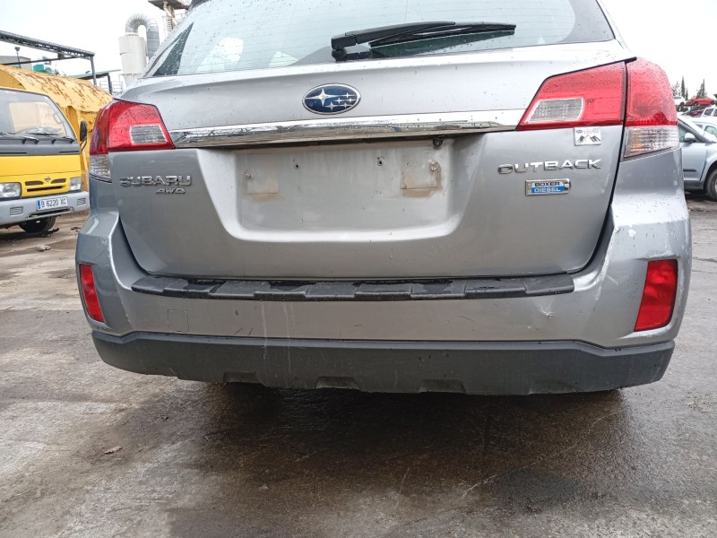 Recambio de paragolpes trasero para subaru legacy v (bm) 2.0 d awd (bmd) referencia OEM IAM 57704AJ000  