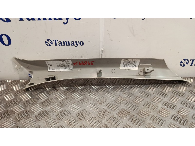 Recambio de moldura para land rover discovery iv (l319) 3.0 sdv6 4x4 referencia OEM IAM 63124000201 AH2202505AAW 