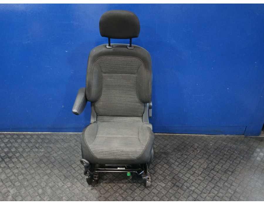 Recambio de asiento delantero izquierdo para citroën berlingo multispace (b9) 1.2 puretech 110 referencia OEM IAM 441325200  