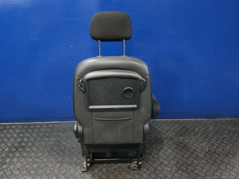 Recambio de asiento delantero izquierdo para citroën berlingo multispace (b9) 1.2 puretech 110 referencia OEM IAM 441325200  