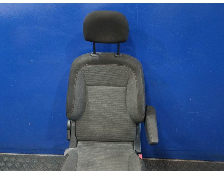 Recambio de asiento delantero derecho para citroën berlingo multispace (b9) 1.2 puretech 110 referencia OEM IAM 441325300  