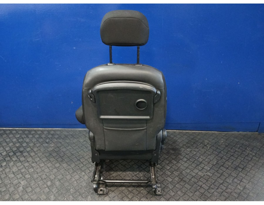 Recambio de asiento delantero derecho para citroën berlingo multispace (b9) 1.2 puretech 110 referencia OEM IAM 441325300  