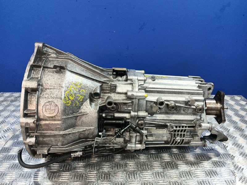 Recambio de caja cambios para bmw 1 (e81) 120 d referencia OEM IAM 23007533818  