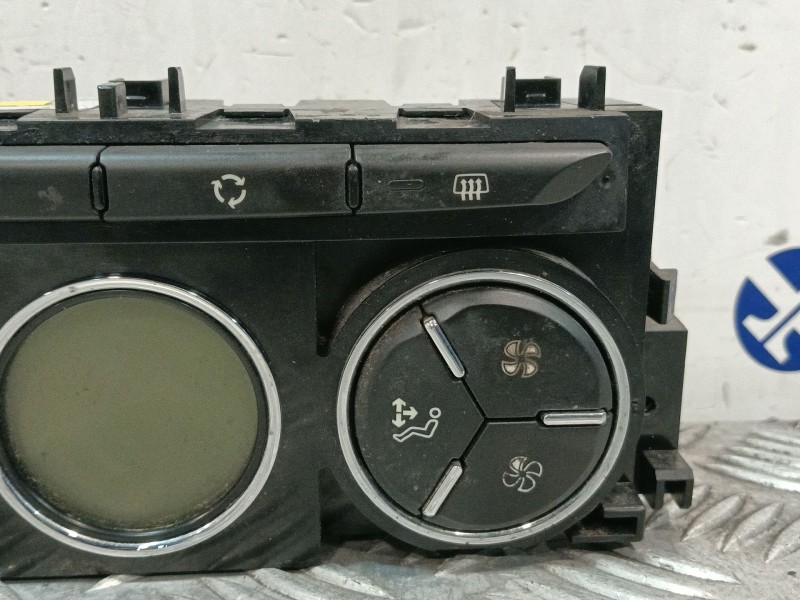 Recambio de mando climatizador para citroën c3 1.2 12v vti referencia OEM IAM 96753994XT X8038005 