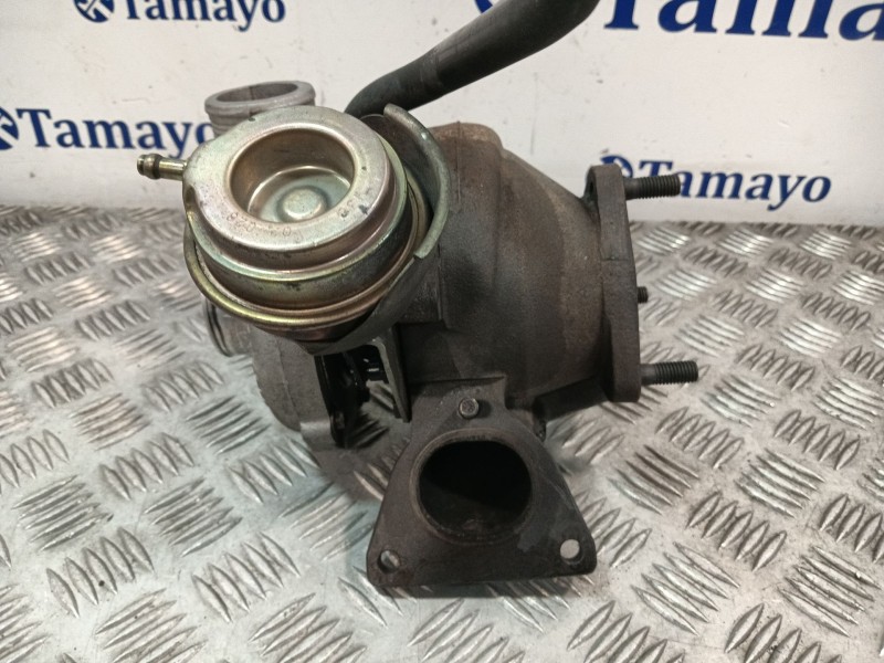 Recambio de turbocompresor para volvo s60 berlina d5 referencia OEM IAM GT2052V 3653146 