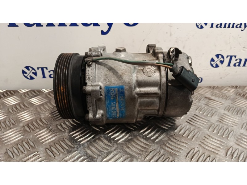 Recambio de compresor aire acondicionado para volkswagen golf iv berlina (1j1) referencia OEM IAM 1J0820803K SD7V161233 