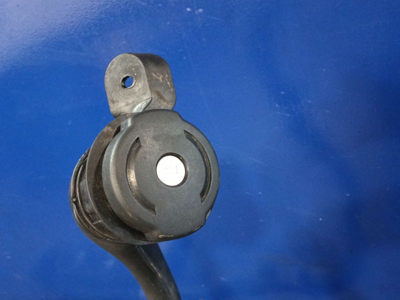 Recambio de deposito combustible para citroën berlingo referencia OEM IAM 9813694780  