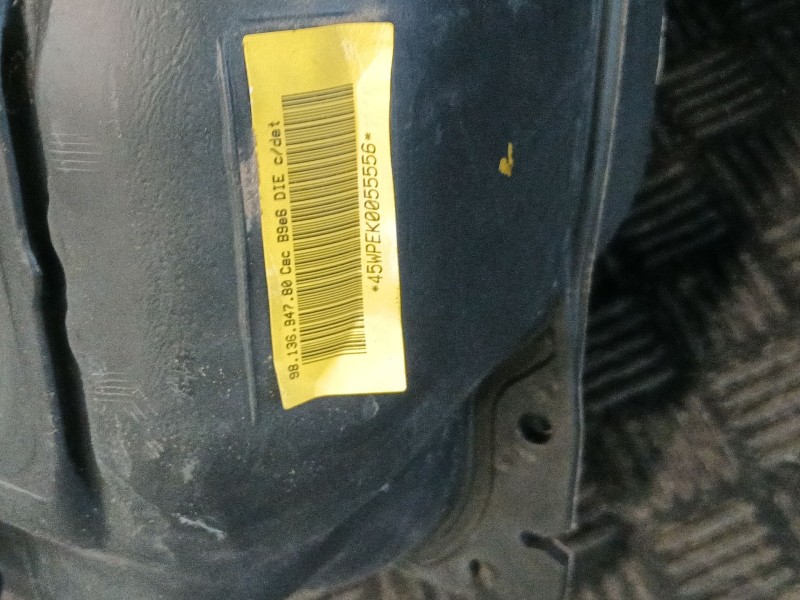 Recambio de deposito combustible para citroën berlingo referencia OEM IAM 9813694780  