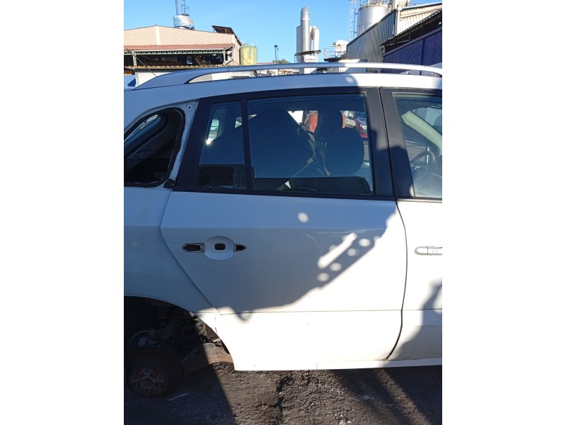 Recambio de puerta trasera derecha para renault koleos 2.0 dci diesel fap referencia OEM IAM 821001776R  