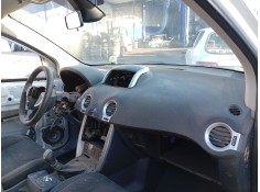 Recambio de salpicadero para renault koleos 2.0 dci diesel fap referencia OEM IAM 682000008R  