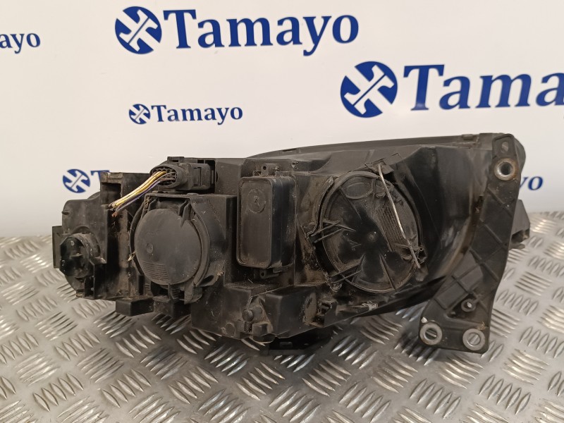 Recambio de faro derecho para audi a4 avant (8e) referencia OEM IAM 8E0941004BL  0301219604
