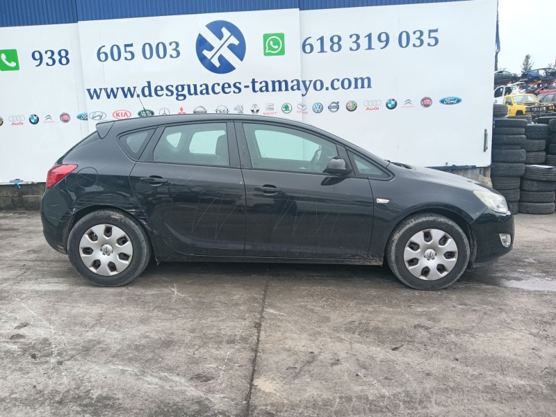 opel astra j (p10) del año 2011