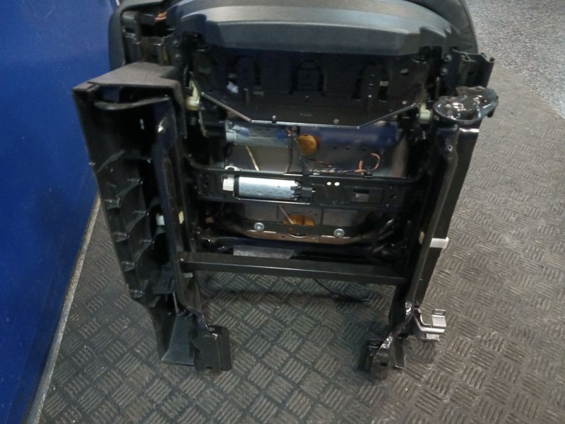 Recambio de juego asientos completo para land rover discovery iv (l319) 3.0 sdv6 4x4 referencia OEM IAM   