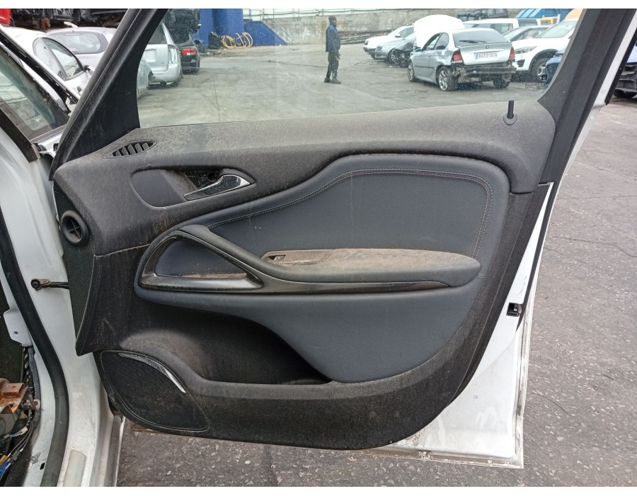Recambio de elevalunas delantero derecho para opel zafira tourer c van (p12) 2.0 cdti (75) referencia OEM IAM   