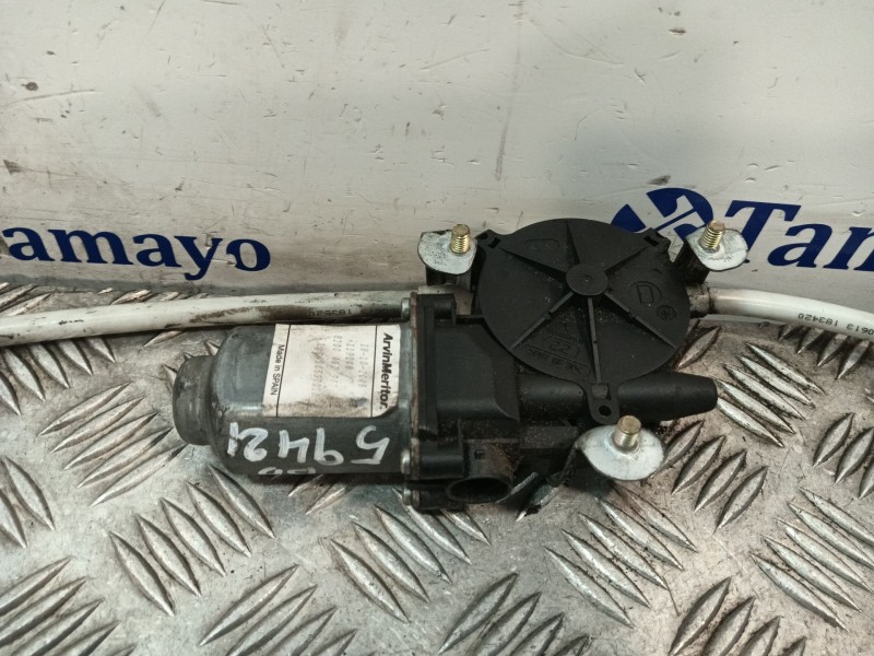 Recambio de elevalunas delantero izquierdo para renault master ii furgoneta (fd) 2.5 dci referencia OEM IAM 8200467967 400738 