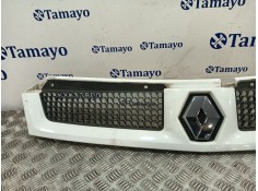Recambio de rejilla delantera para renault master ii furgoneta (fd) 2.5 dci 120 referencia OEM IAM 8200233765   2