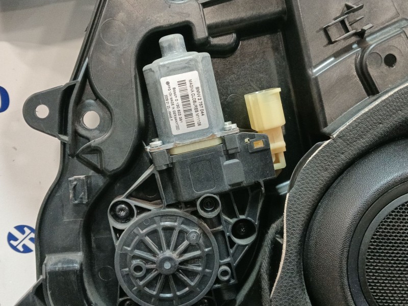 Recambio de guarnecido puerta delantera derecha para mini mini clubman (r55) cooper referencia OEM IAM 51412752472 2755654 01308