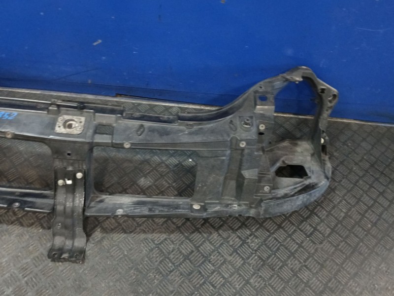 Recambio de panel frontal para renault master ii furgoneta (fd) 2.5 dci 120 referencia OEM IAM 8200187234  