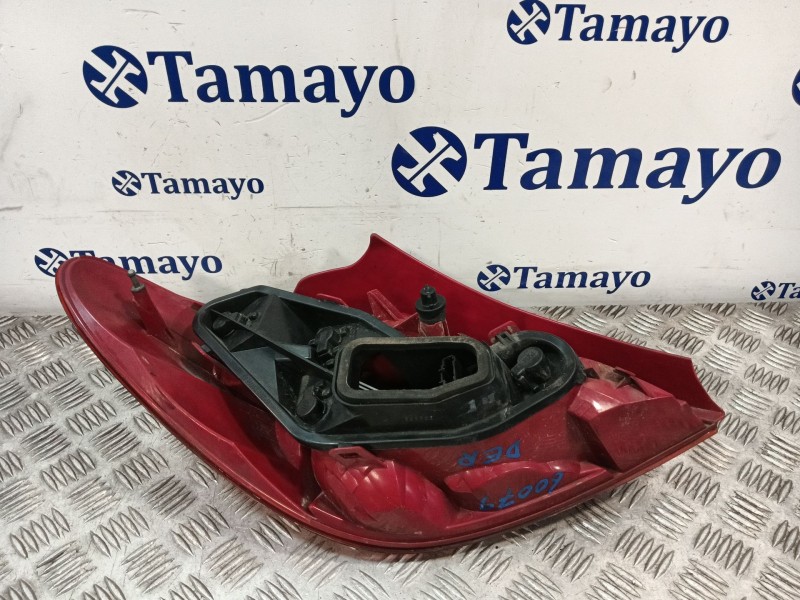 Recambio de piloto trasero derecho para peugeot 207/207+ (wa_, wc_) 1.6 hdi referencia OEM IAM 964998658003  