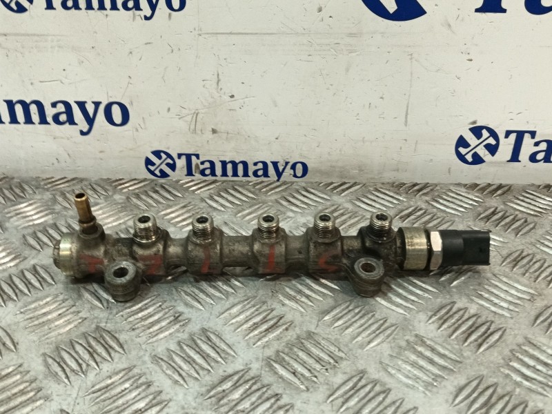 Recambio de rampa inyectora para renault master ii furgoneta (fd) 2.5 dci referencia OEM IAM 0445214104  