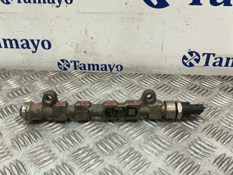 Recambio de rampa inyectora para renault master ii furgoneta (fd) 2.5 dci referencia OEM IAM 0445214104  