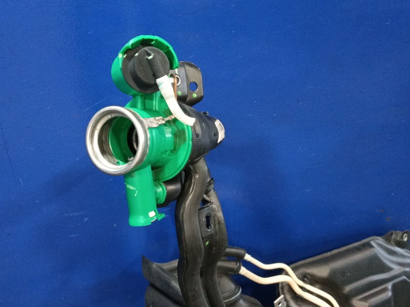 Recambio de deposito combustible para skoda fabia iii (nj3) 1.4 tdi referencia OEM IAM 6C0201021 P1816194779 