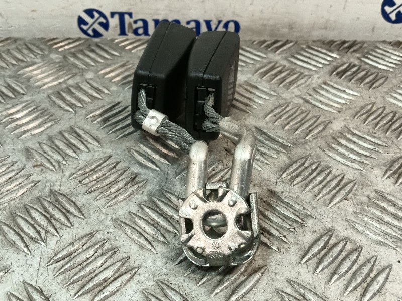 Recambio de enganche cinturon trasero central para volkswagen golf vi (5k1) 2.0 gti referencia OEM IAM 1K0857739M  