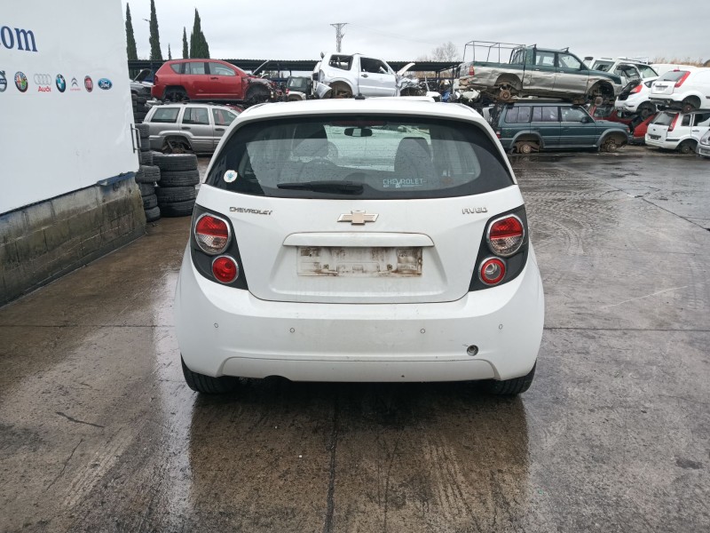 chevrolet aveo hatchback (t300) del año 2013