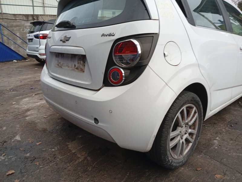 Recambio de paragolpes trasero para chevrolet aveo hatchback (t300) 1.3 d referencia OEM IAM 95903196  
