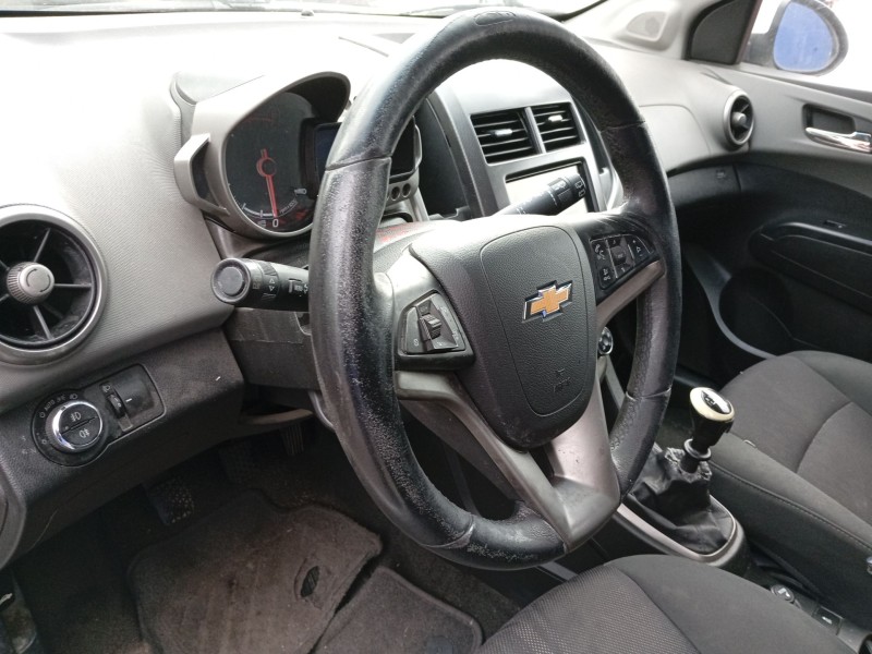 Recambio de volante para chevrolet aveo hatchback (t300) 1.3 d referencia OEM IAM   