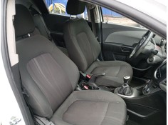 Recambio de asiento delantero derecho para chevrolet aveo hatchback (t300) 1.3 d referencia OEM IAM    2