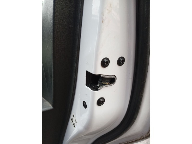 Recambio de cerradura puerta trasera derecha para chevrolet aveo hatchback (t300) 1.3 d referencia OEM IAM 13579546  